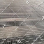 Hlau Pem Teb Grating