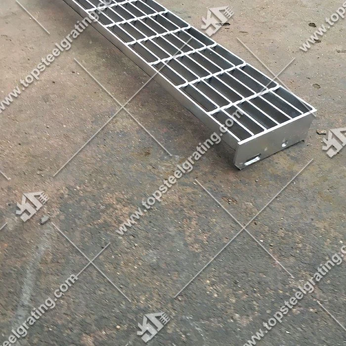 Anti-slip Galvanised Steel Stair Treads