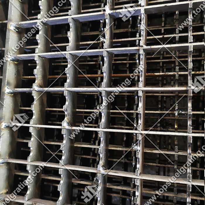 Serrated Steel Grating